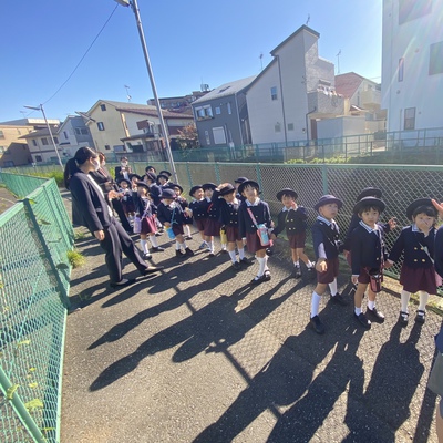 お宮参り | ブログ | 大泉スワロー体育クラブの幼稚園【チャイルドスクール】｜練馬区大泉 学園駅から徒歩10分｜1961年創業の歴史と伝統と地域最大級の体操設備を誇るスクール